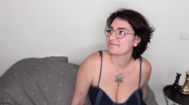 Mizaki, 24 Years Old, From Toulouse!