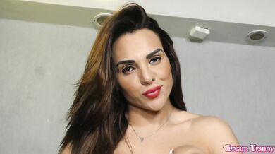 Pretty Tranny Melyna Merli Strokes Her Cock