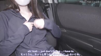 【素人】透明感抜群の色白美少女が初めてのカーSEXで露出興奮絶頂♡車で生ハメガチ逝き 素人カップル/美少女/色白美乳/手コキ/フル動画(27分)/일본여대생과질내사정섹스