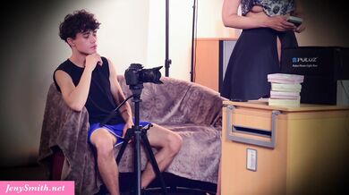 Young photographer and Jeny Smith