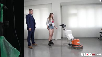 Stunning Babe Moans While On Top