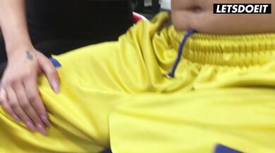 Dirty Foursome with Big Dick Boxer and Sexy Babes - LETSDOEIT