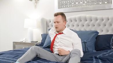 Threeway With Two MILFs - Abigaiil Morris