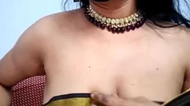 Tamil Bhabhi Pussy Fingering - Pink Pussy