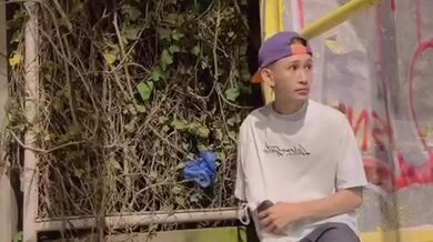 I Got Horny As I Was Walking Home- Jerking Off at the Roadside