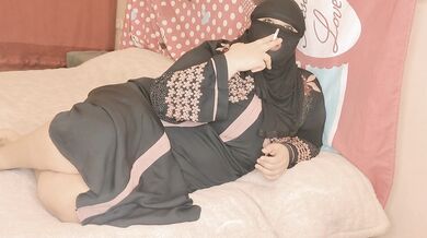 نيك صاحبة اختى الشرموطة فى كسها المفتوح اسمع بتقول اى الفاجرة سكس عربى مصري بصوت واضح