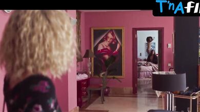 Eva Almeida Breasts Scene in Disco, Ibiza, Locomia