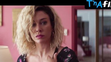 Eva Almeida Breasts Scene in Disco, Ibiza, Locomia