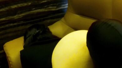 無修正・熟年カップル　舐めまわされて、指マンコで逝きまくるエロすぎ淫乱熟女