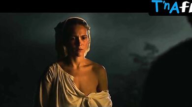 Luna Pilic Sexy Scene in The Holy Family