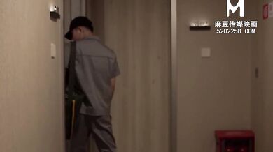 [Domestic] Madou Media Works/MSD-005-Maintenance Worker's Day/View for free