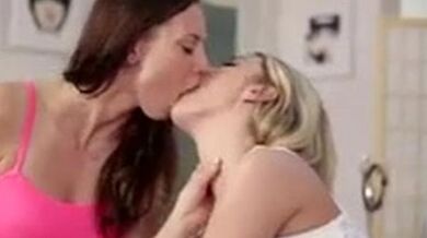 i dare to kiss me