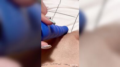 Homemade-long nails hot milf playing with dildo????????