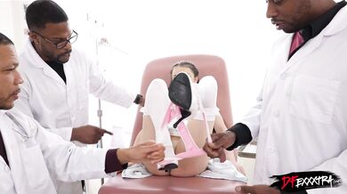 Doc, I Think Something's Wrong Down There - Petite Deepthroat