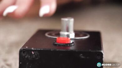 Jessi Lee Has A Fun Toy To Fuck