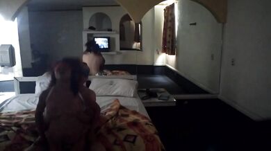 Amantes hacen su primer video porno