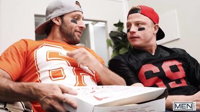 MEN - Logan Aarons Rides Dom King As They Watch The Game, Then Cums As Dom Pounds Him In Missionary