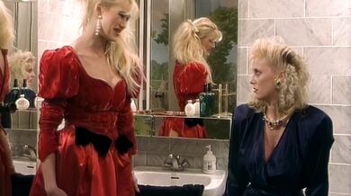 Dirty Woman 1 (1989) - Sarah Louise Young