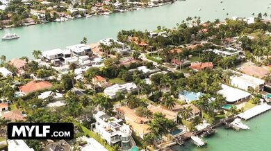 Mona Azar & Bunny Madison - Free Using My Principal To Get Out of Trouble