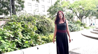 Luciolle, 40 Years Old, Waitress In Nîmes!