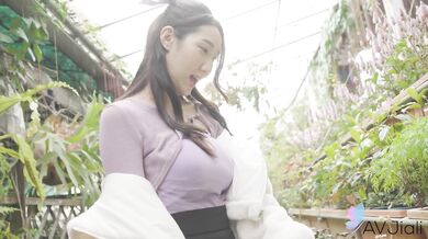 Welcome To Our Dominant Goddess Li Err