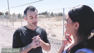 Pornstar Picked Up and Fucked Anissa Kate fucks her admirer