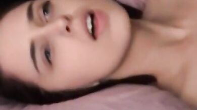 [More on faphotcam.com] Beautiful Cousin Orgasm Face on cam