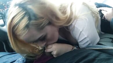 In the car sucking dick and finishing on tits