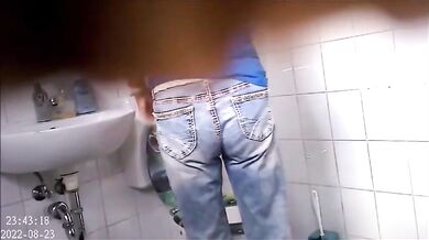 granny piss outdoor and on toilet