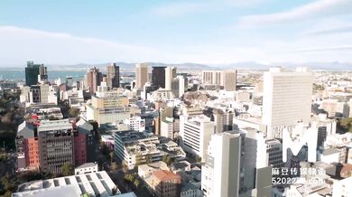 【国内】麻豆传媒作品/MD-0188与骚同居/免费观看