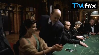 Mathilda May Sexy Scene in Perlasca: Un Eroe Italiano