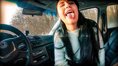 Greedy Blowjob By The Roadside