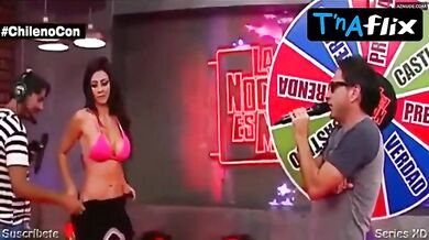 Claudia Ramirez Bikini Scene in La Noche Es Mia