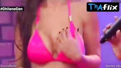 Claudia Ramirez Bikini Scene in La Noche Es Mia
