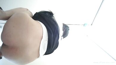 Chinese Girls Go To Toilet.308