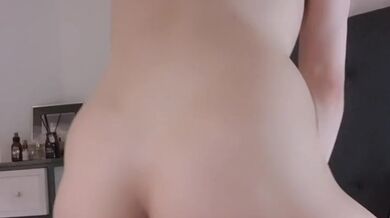 Fantiaに投稿した無料縦動画 2023