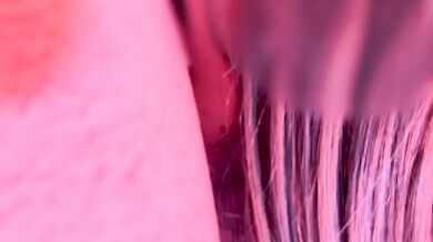 I'm so excited about the erotic blowjob of a popular Japanese model that I cum inside