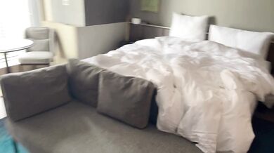 swag daisybaby I Strike up a super hot swimming girl fuck her with no condom & face shoot(英文對白)