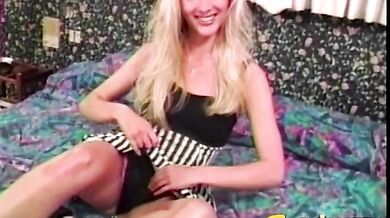 Heidi is masturbating for the camera for her very first time