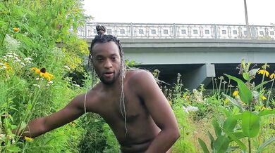 CAUGHT!! Kennie Jai jerks at the river in Chicago and GETS CAUGHT!!