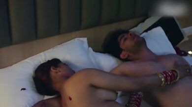 Honeymoon With Married Indian Couple - Busty Exotic Wife In Homemade Porn Video