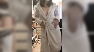 Sexy little wild cat for you