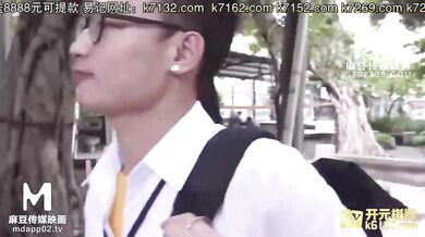 【国产】麻豆传媒作品/MDX0128-母   