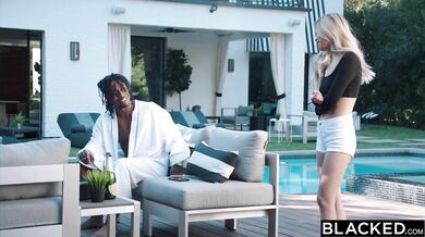 BLACKED 10 INCHES The Biggest In The Game - Lulu Chu