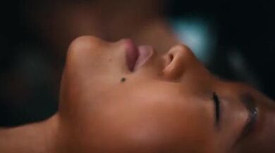 Bizarre Thai lesbian rituals (1)