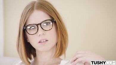 VIXENPLUS Horny babe ass fucked