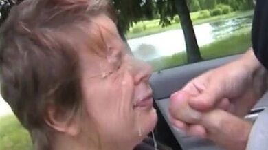 Offentlig avsugning i Hedemora, Sverige med ett ansiktsavslut