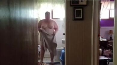 Fat Grandma Chrissy Krug. See her 249 lb nude body in the