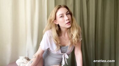 Ersties - Hot Blonde With Big Tits Makes Herself Feel Good