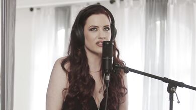 Seductive Jessica Ryan Rides Horny Man John Strong's Hard Cock